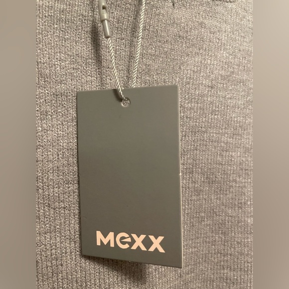 BNWT Mexx Grey Short Sleeved Sweater - Picture 2 of 5